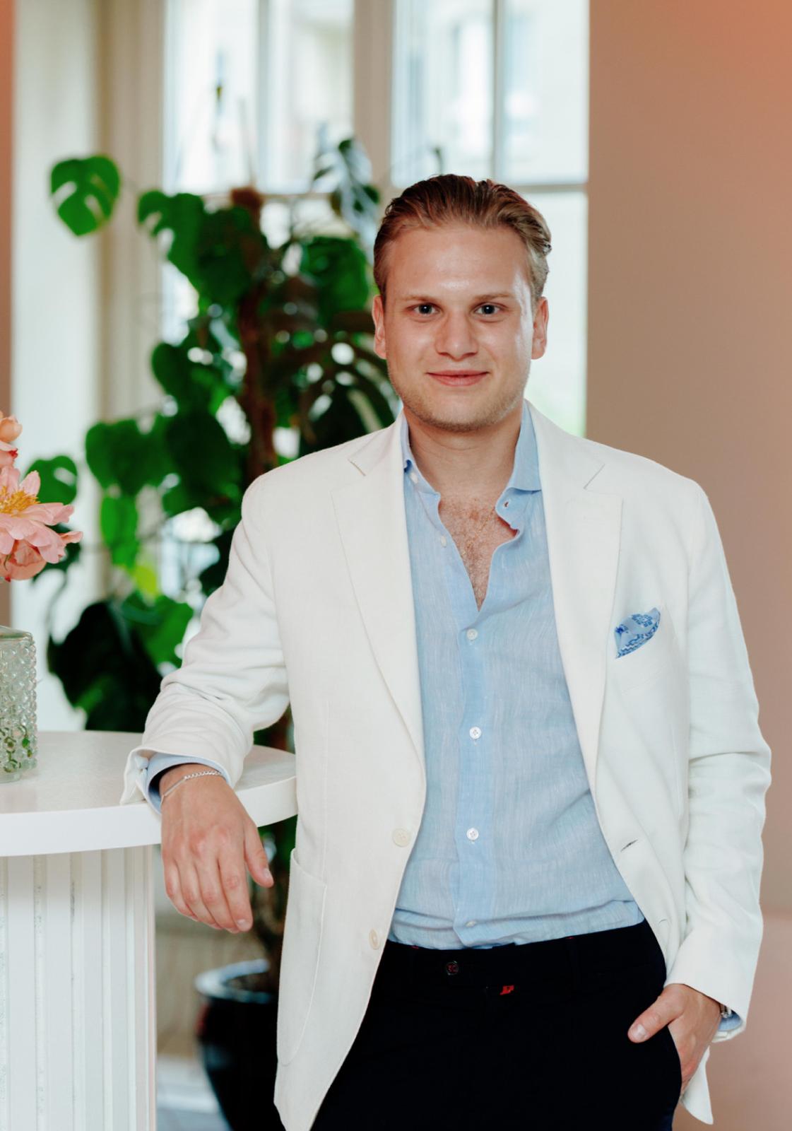 Simon Woloschaniwski - Co-Founder